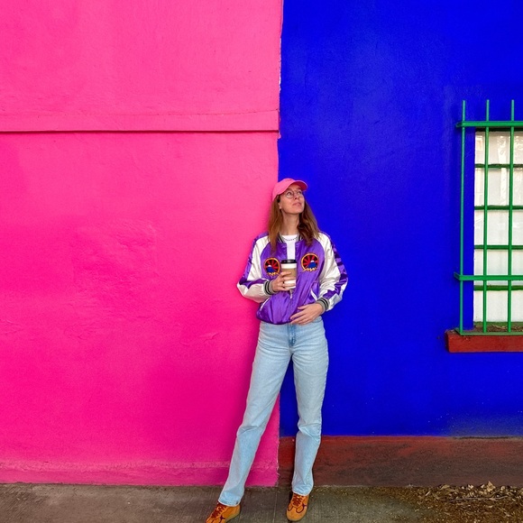 Meet your Posher, Lisa - Picture 1 of 1